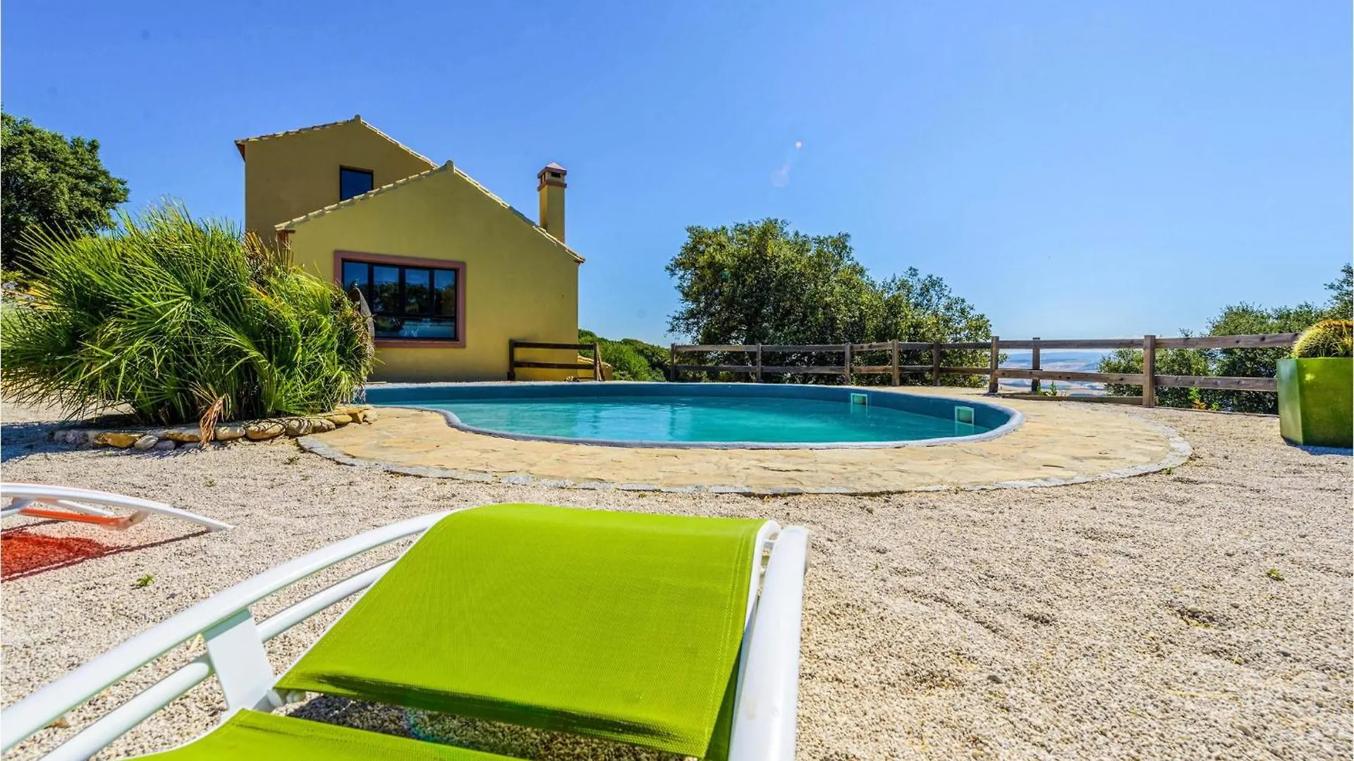 Lovely Home In El Gastor With Kitchen location