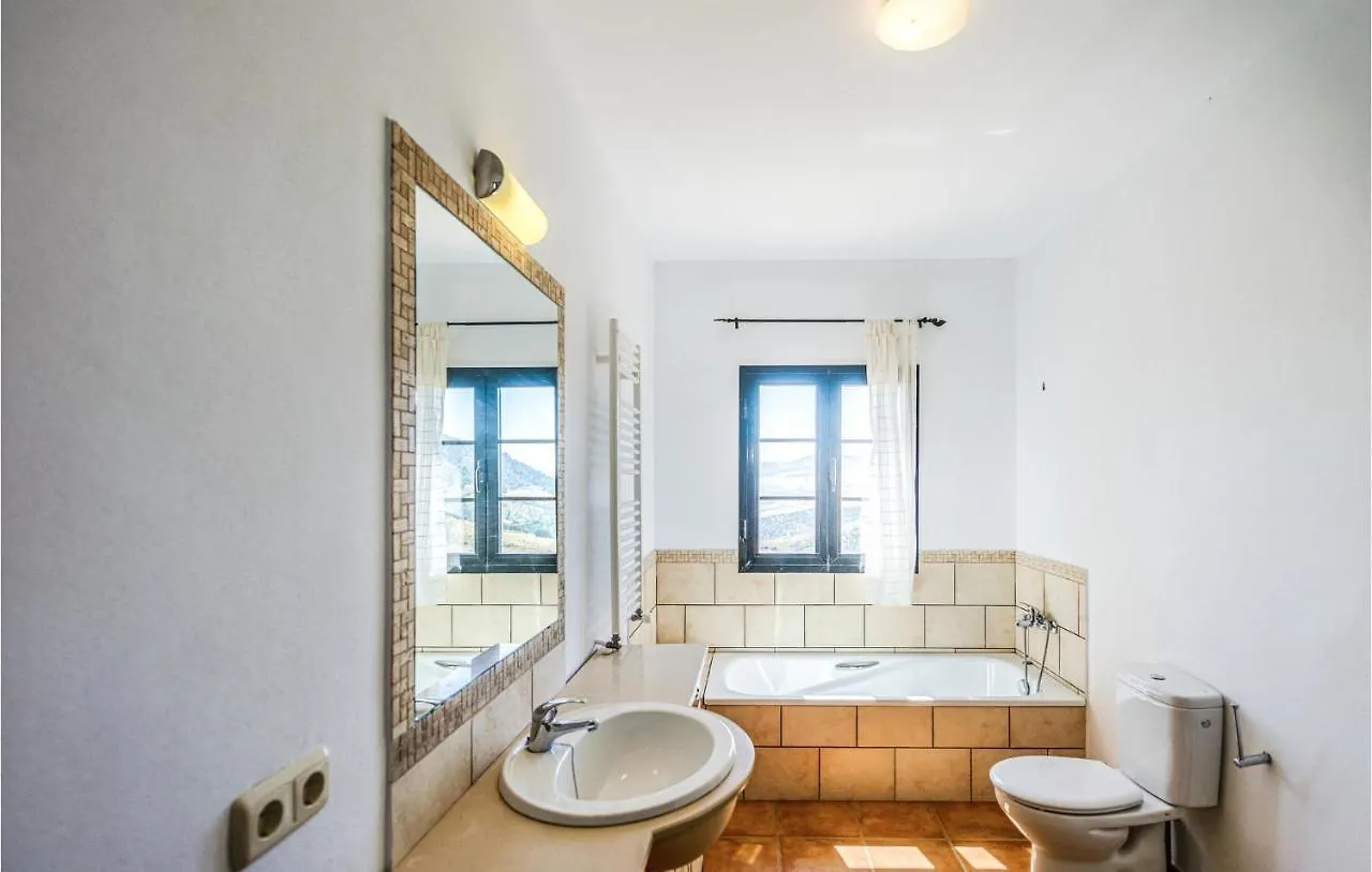 Lovely Home In El Gastor With Kitchen Holiday home