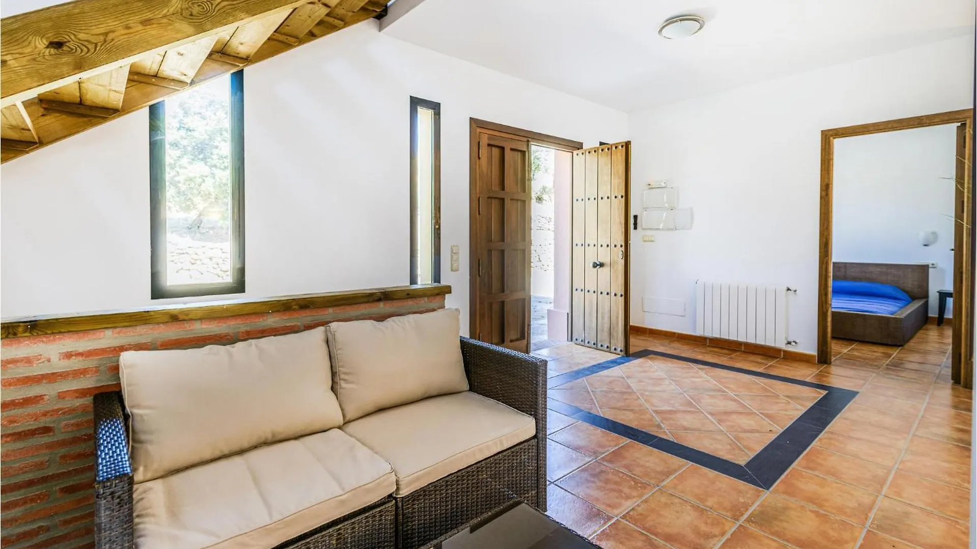 Lovely Home In El Gastor With Kitchen