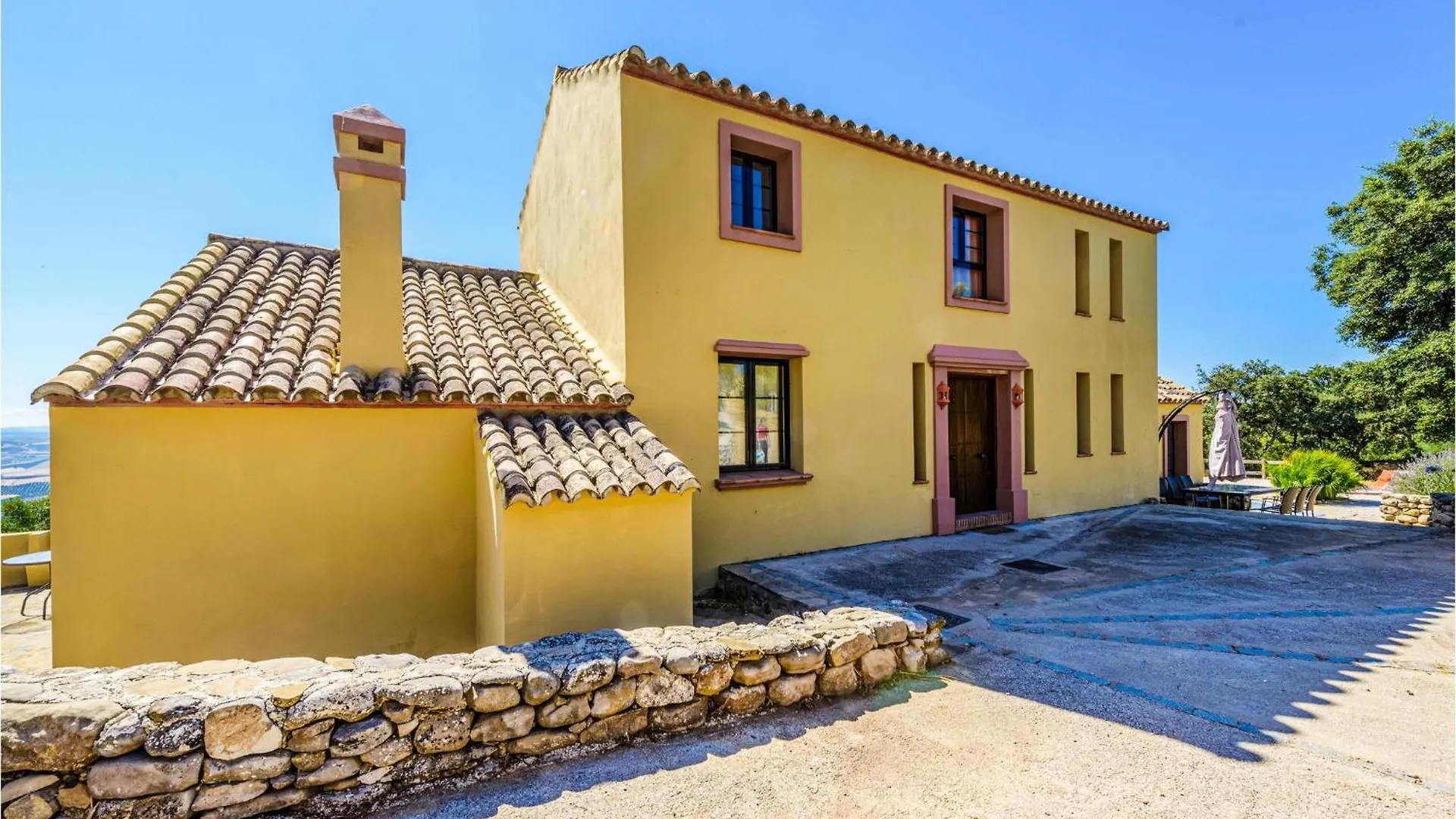 Holiday home Lovely Home In El Gastor With Kitchen